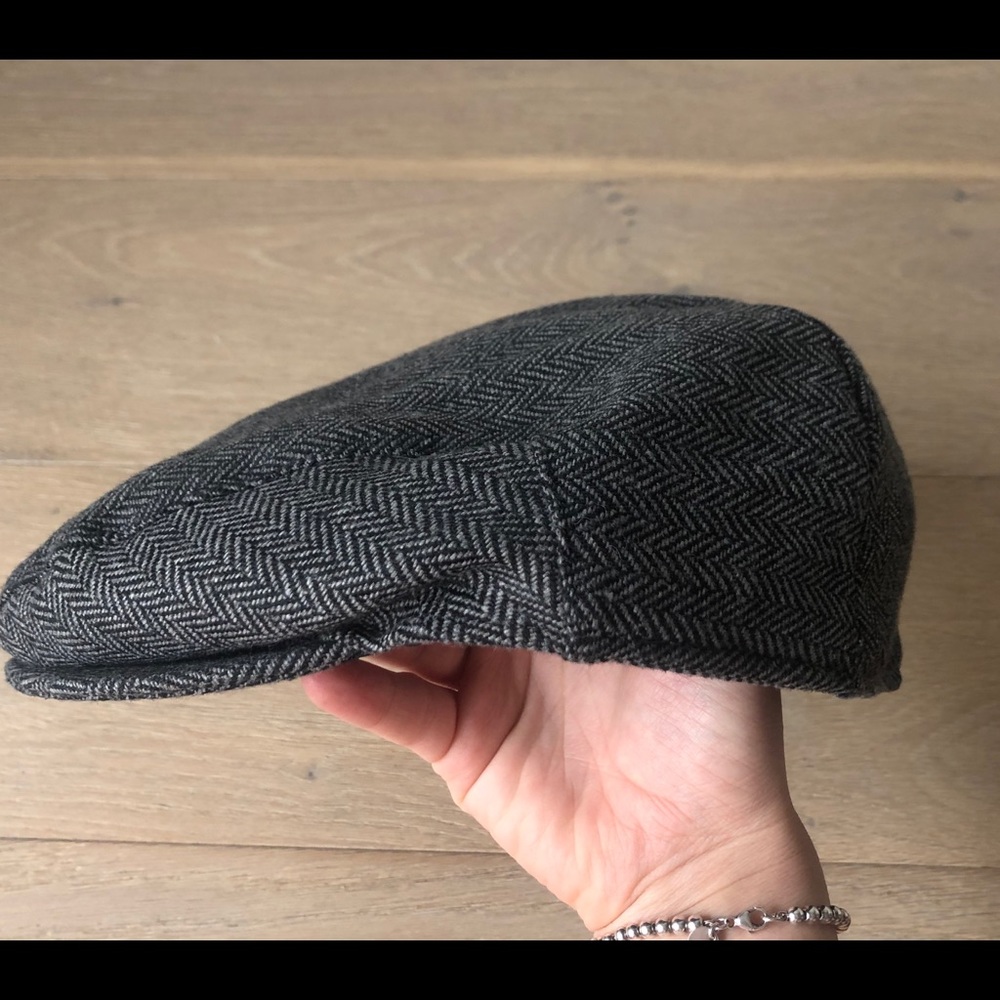Howick Herringbone British Flat Cap S/M
